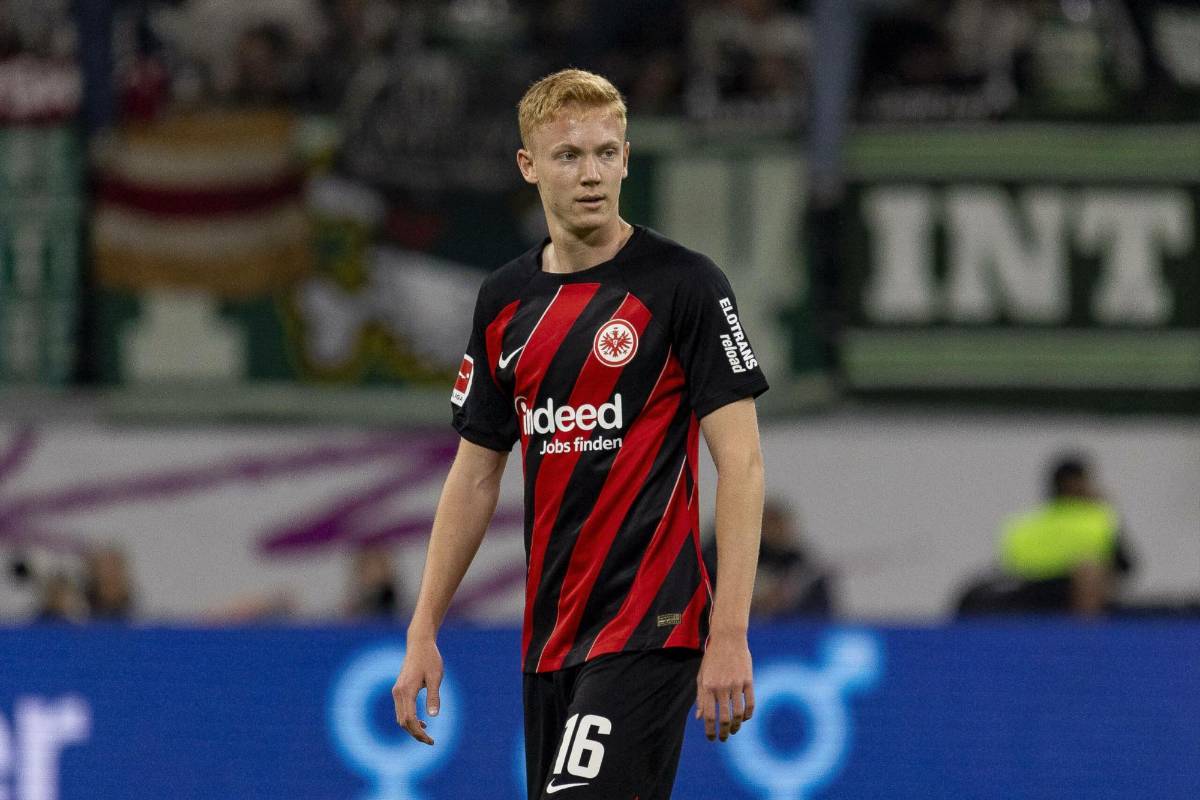 Pep Guardiola sacude al City: se van tres referentes y 60 millones por el próximo cerebro del equipo