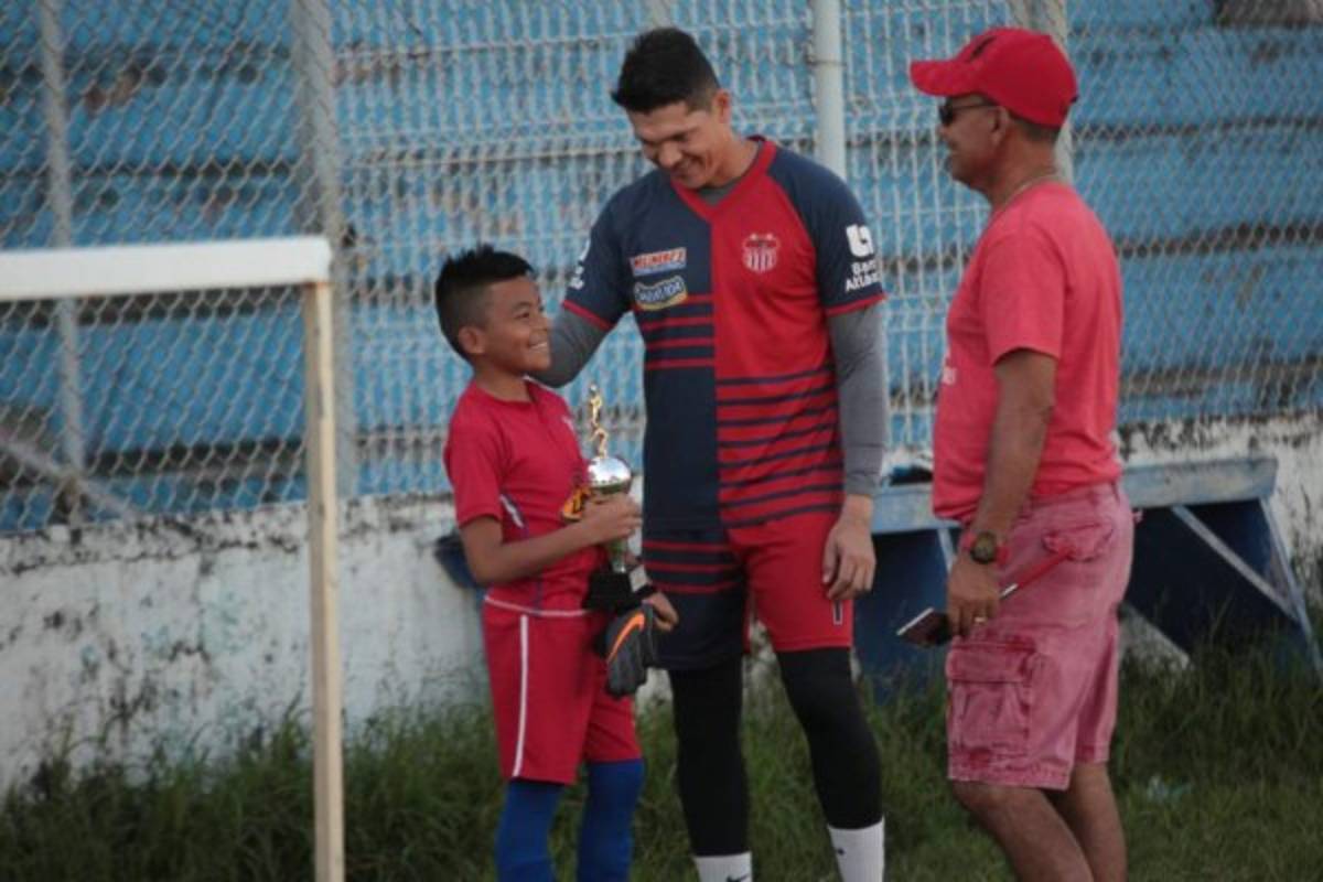 Ricardo Canales y el sueño cumplido a un niño de nueve años