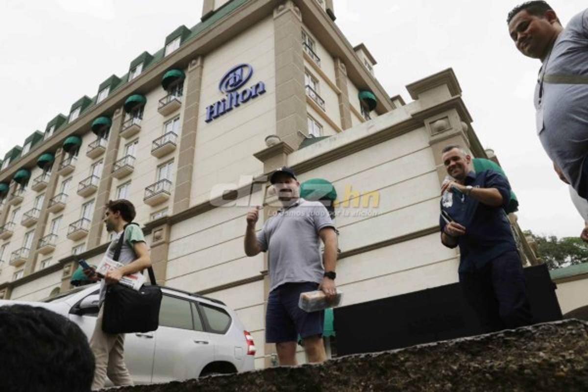 Policías, detectores antibombas, drones y seguridad privada vigilan a Australia