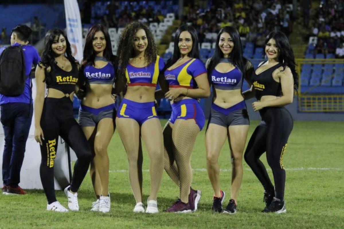 ¡Espectaculares! Las bellezas que llegaron a robar suspiros al clásico Real España - Olimpia