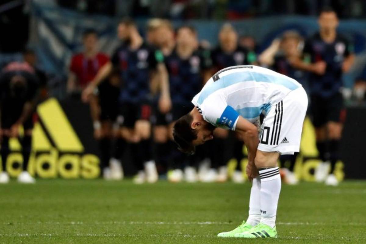 FOTOS: La tristeza y bronca de Lionel Messi ante Croacia