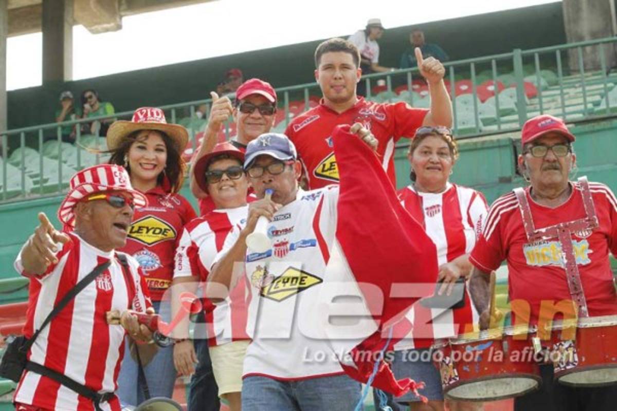 NO LO VISTE POR TV: El dolor del Social Sol y las imágenes más curiosas