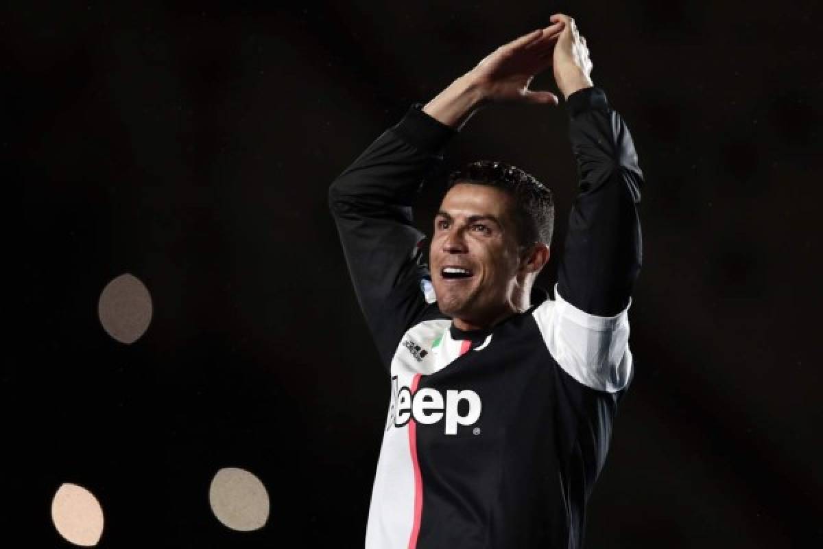 La celebración de la Juventus: Cristiano se roba el show y su novia los suspiros