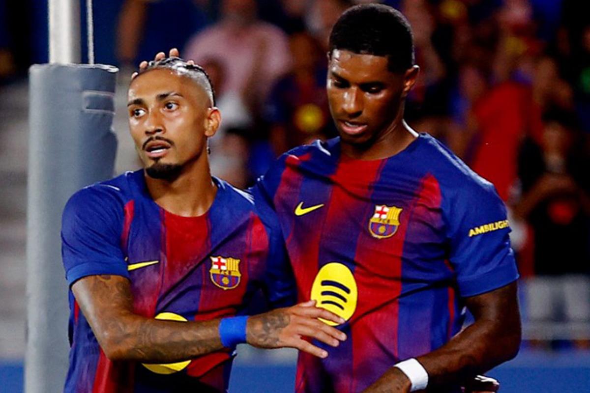 Hansi Flick le comunica que no será titular: le ha generado más de 20 goles y lo 'borra' del Barcelona