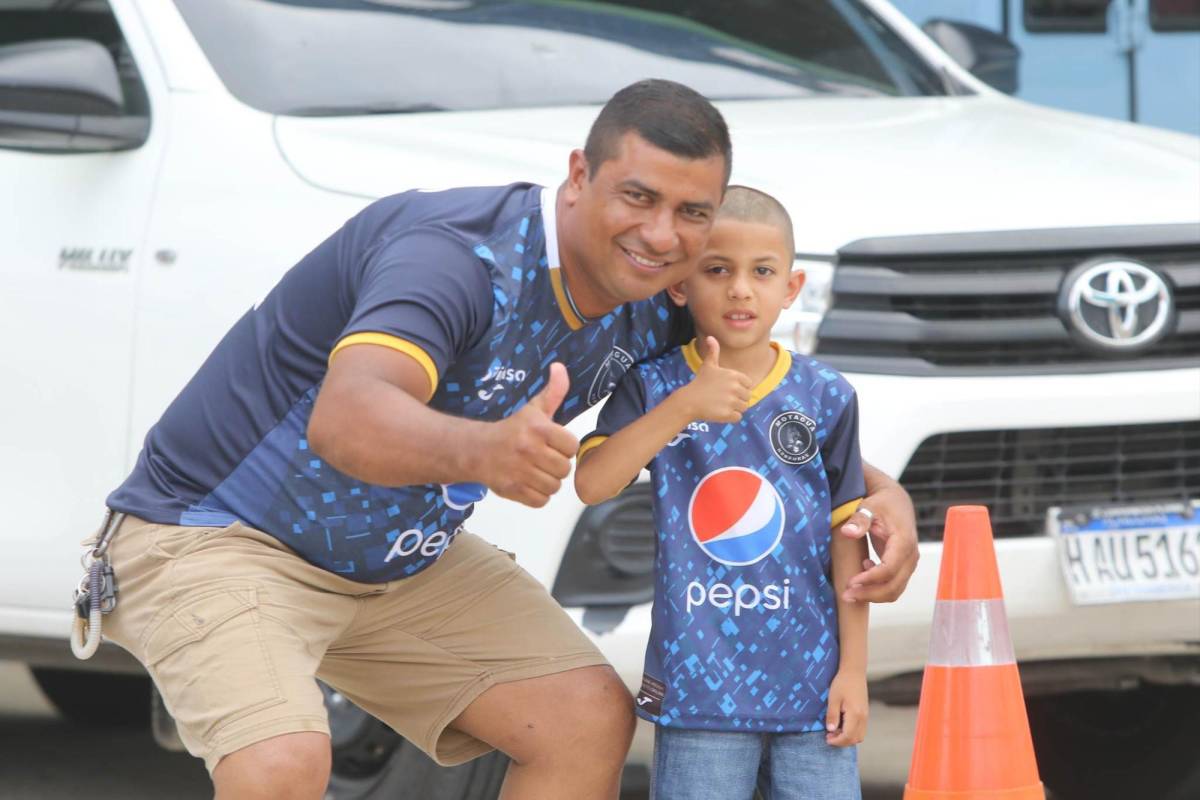 ¡Feliz día del Padre! Con papá celebrando en las gradas y en cancha, la jornada 13 del torneo Clausura 2023 ha sido una fiesta