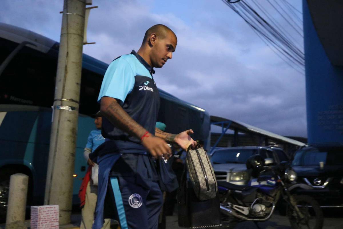 Triplete con dedicación especial, Diego Vázquez volvió a celebrar un gol de su hijo y debut del nuevo refuerzo de Motagua