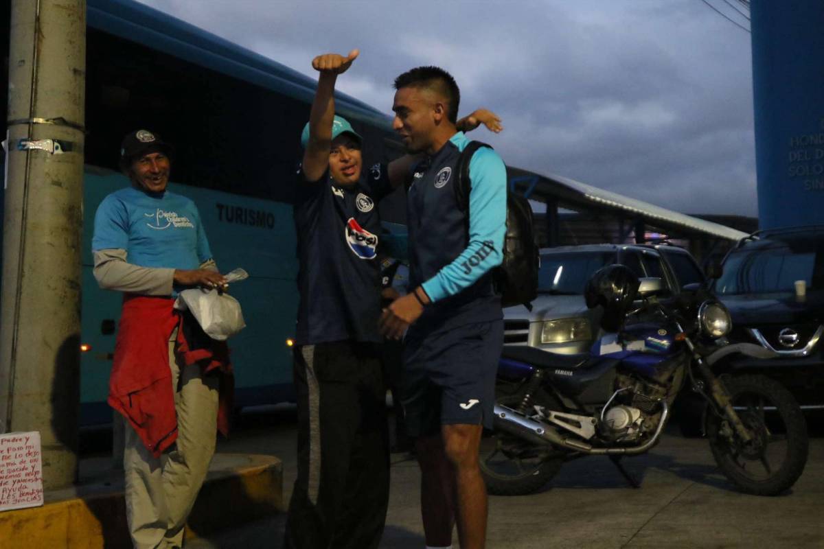 Triplete con dedicación especial, Diego Vázquez volvió a celebrar un gol de su hijo y debut del nuevo refuerzo de Motagua