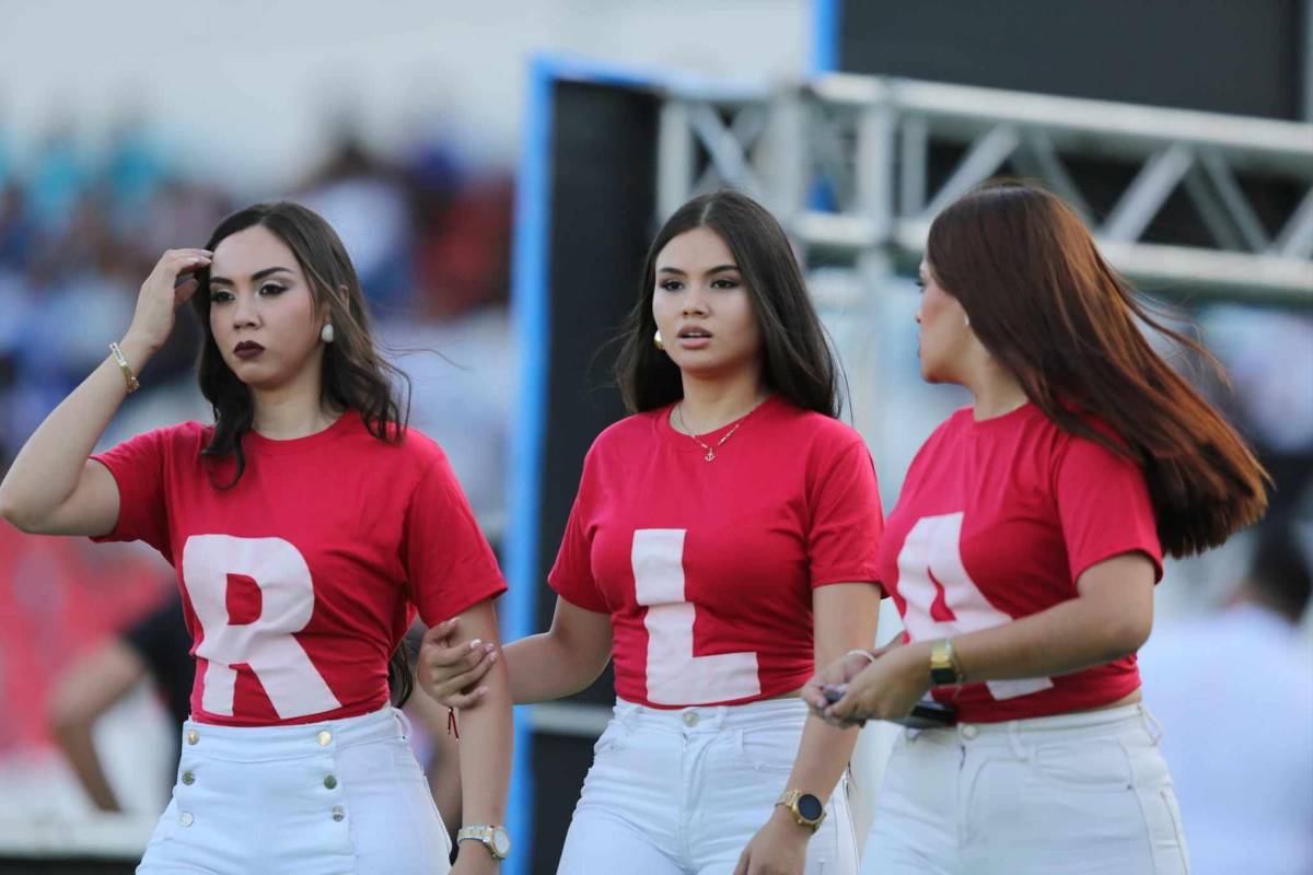 La hermosa influencer que se divirtió con los seleccionados, bellas catrachas adornaron el Nacional y el look de Rambo
