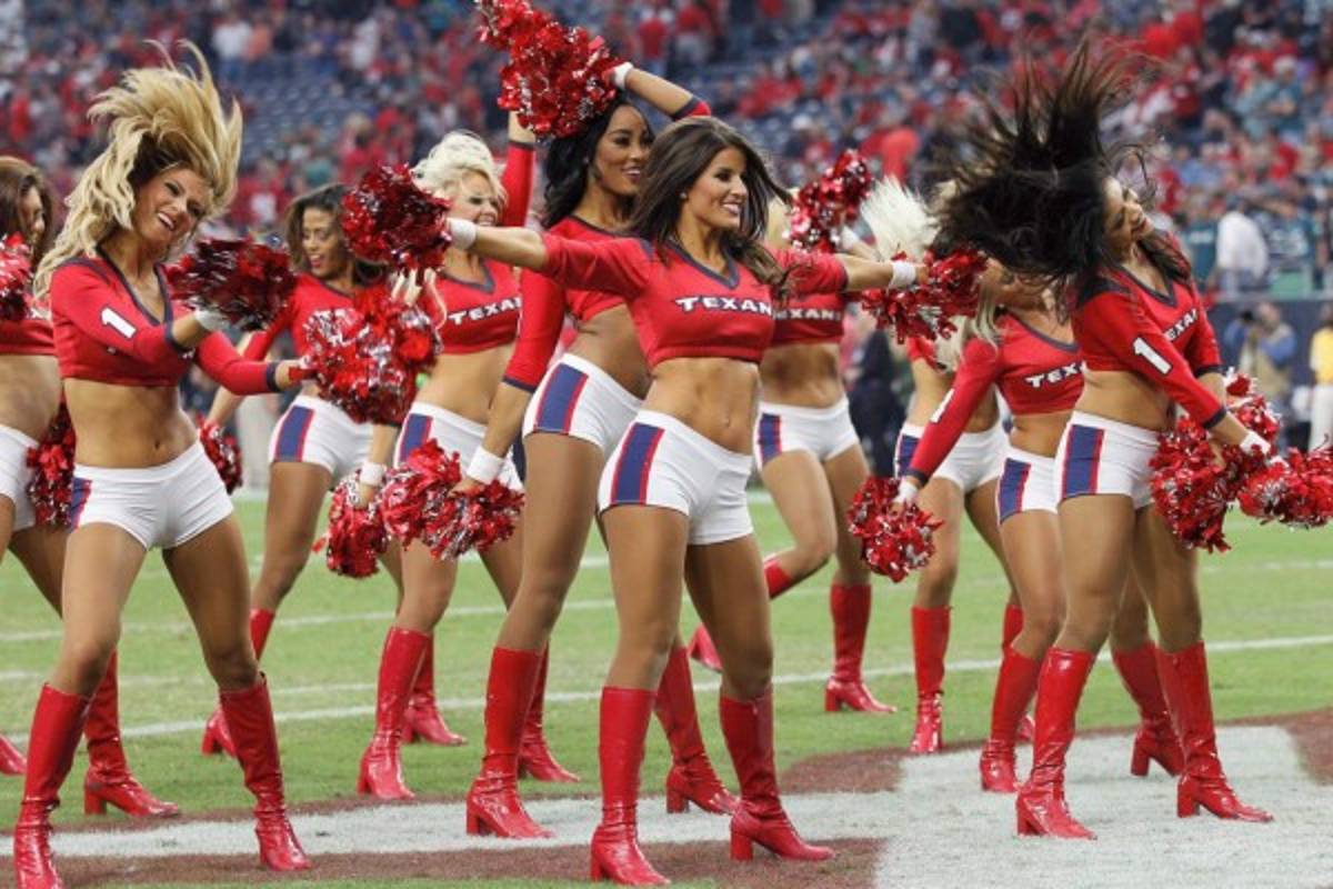 Las cheerleaders que engalanan la NFL