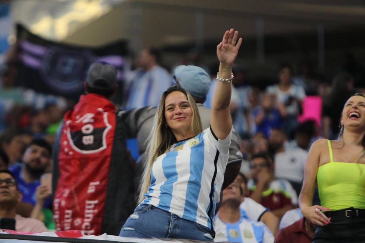 La belleza argentina, la que mostró demás, los asiáticos con la camiseta de Messi y la famosa hondureña en Copa América