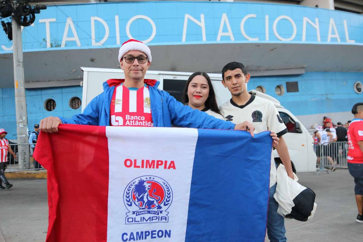 Olimpia vs Olancho FC: Los ‘gringos’ y venezolanos y lo que estos niños hicieron a los jugadores de potros en su llegada