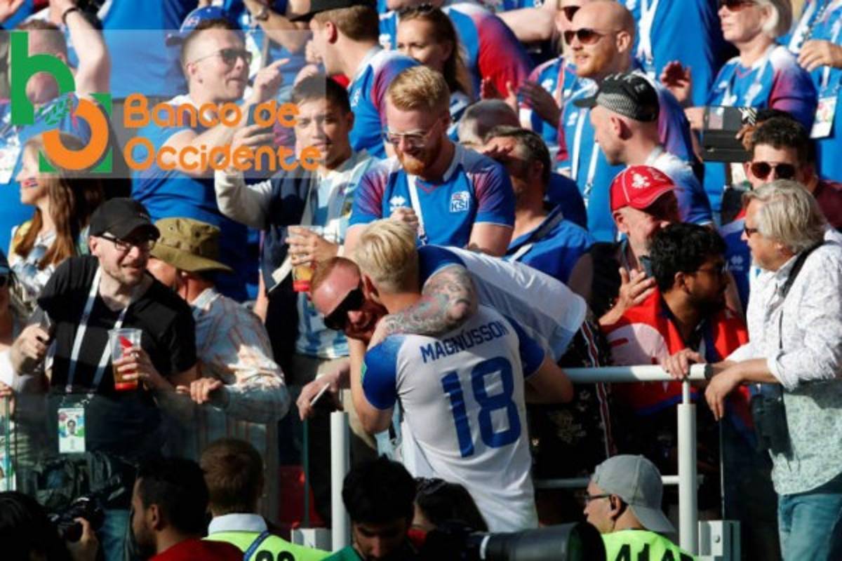CURIOSAS: La celebración de Islandia con sus mujeres e hinchas y la tristeza de los argentinos