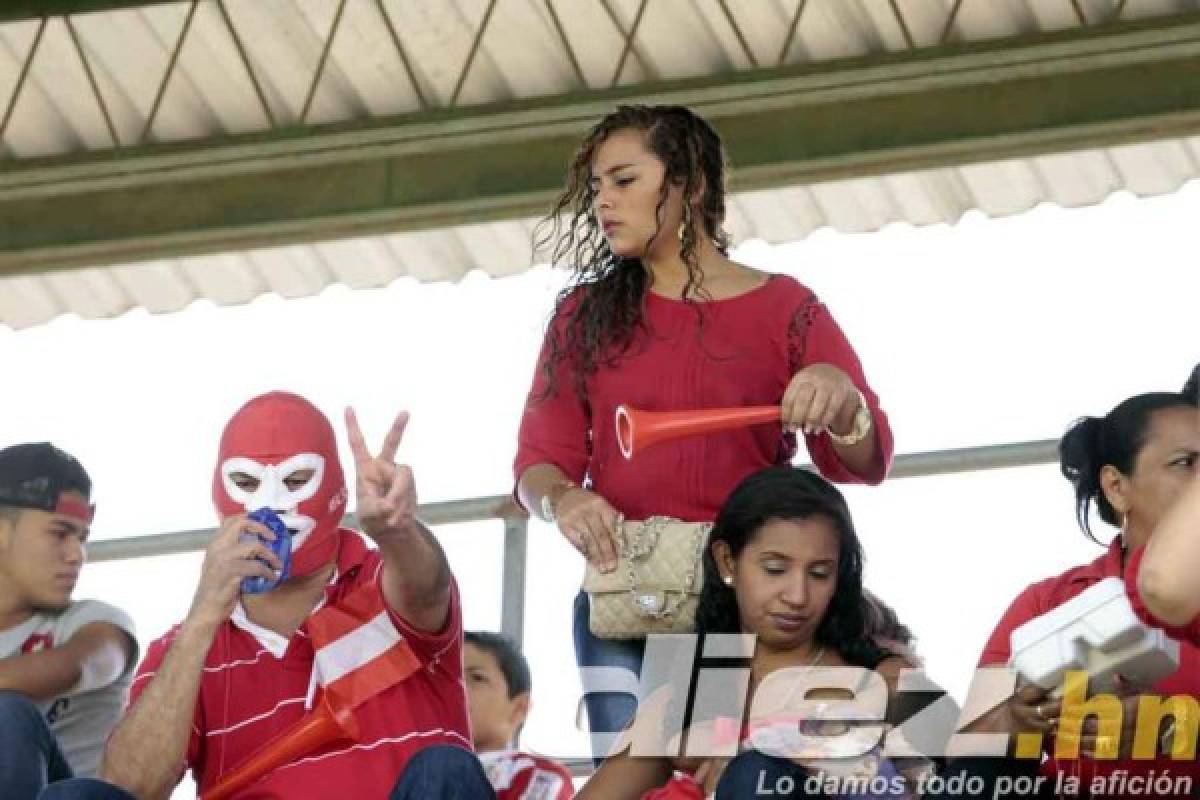 Ambiente de fiesta en Tocoa previo ala Gran Final