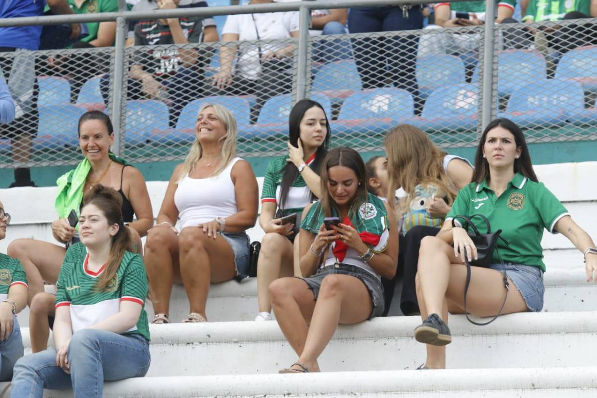 ¿Quién es? Identifican a hermosa aficionada de Marathón y visita especial para la gran final ante Olimpia