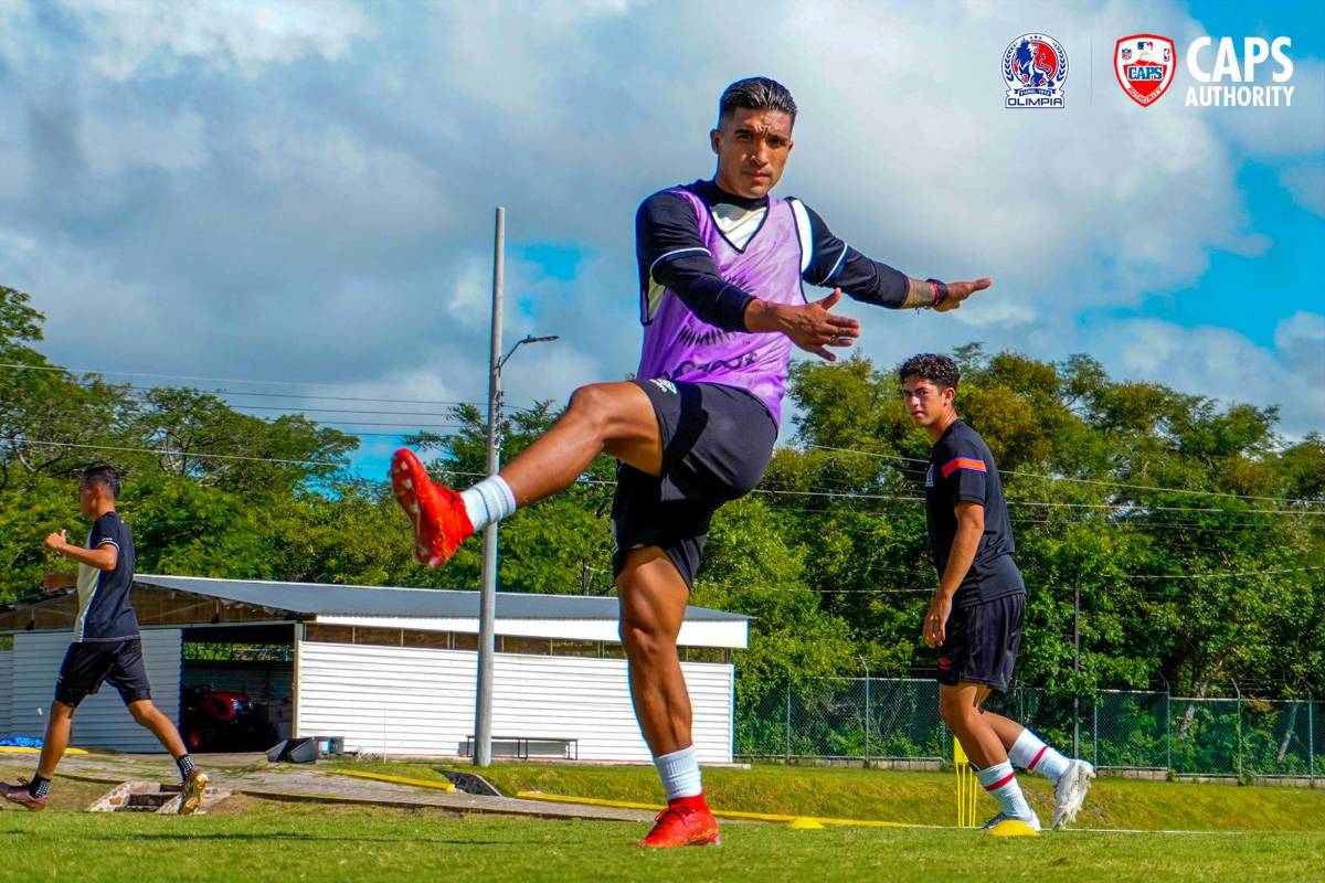 ¿Juegan Arboleda y Edrick? Olimpia modifica el 11 titular ante las bajas y tendrá un debutante contra Lobos UPN