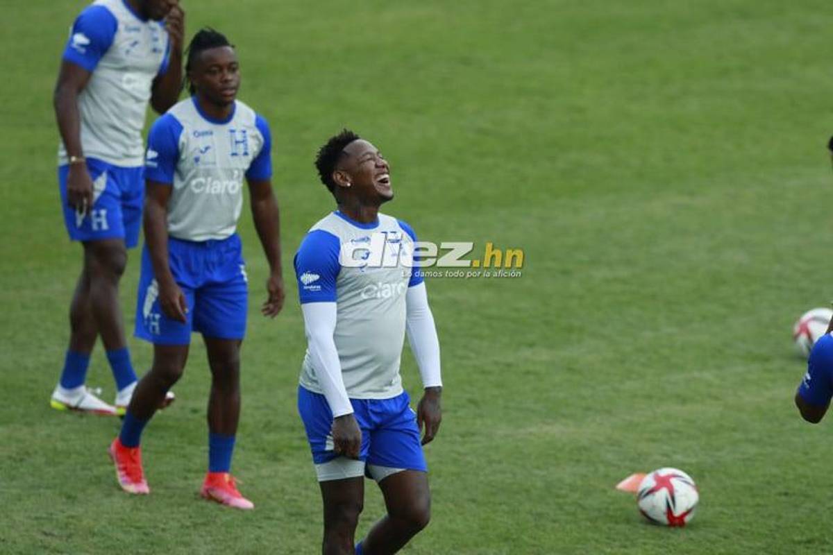 ¡Caras largas, pero también motivación! Las postales de entreno de Honduras de cara al juego con El Salvador