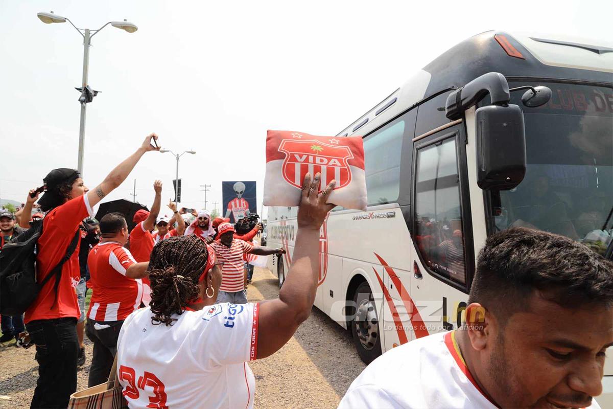 La invasión roja que hubo en Choluteca para la “final” entre UPN y Vida por el no descenso en la Liga Nacional