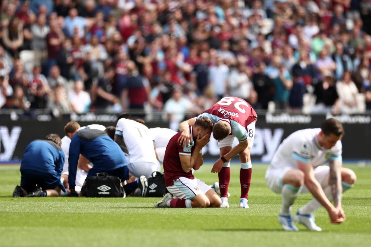 ¡No apto para sensibles! Así quedó el pie: La terrorífica lesión de Ashley Westwood que dejó a varios futbolistas llorando