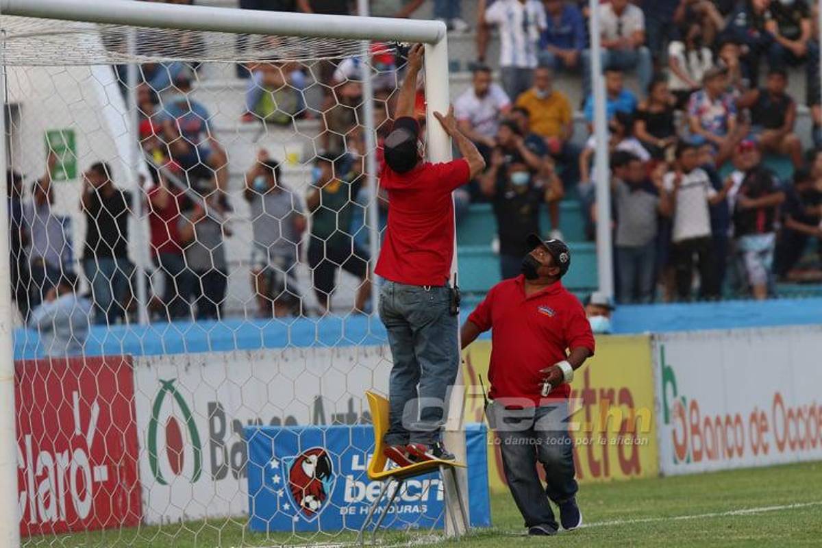 Así festejó Motagua tras avanzar a la final, la tristeza y amargura en Olimpia y las bellas chicas que sufrieron por el león