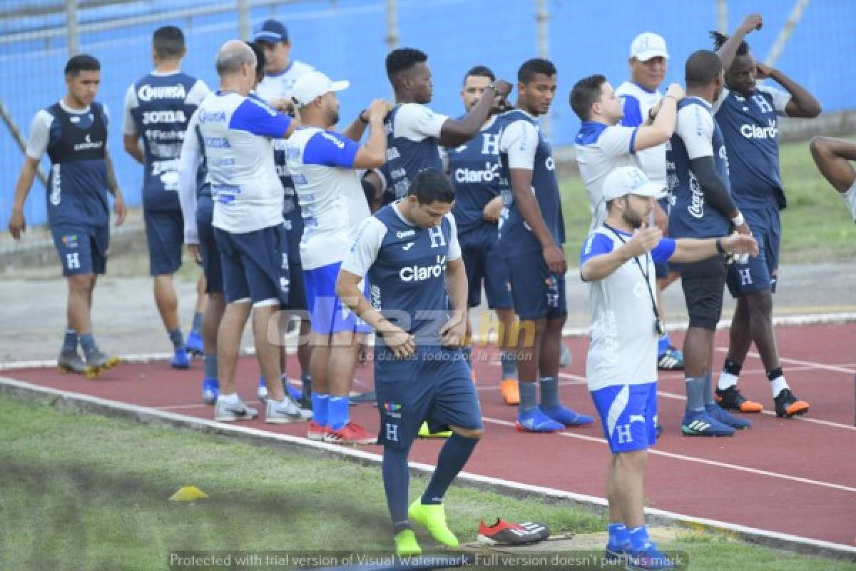 FOTOS: !Se completó la Selección de Honduras y Coito ya trabaja la táctica!