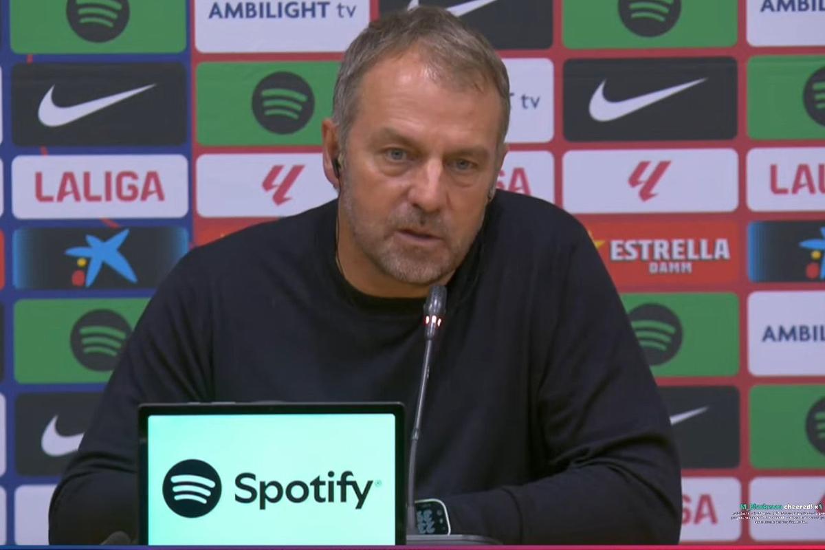 Hansi Flick lo confirma tras la victoria del Barcelona: “Es el mejor ‘9’ de los últimos diez años”