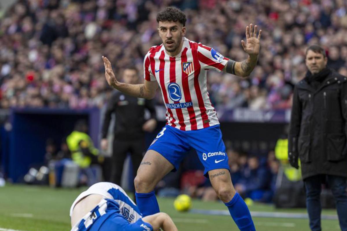 Una amarilla y se pierden la vuelta: los 11 jugadores del Barcelona-Atlético que están apercibidos