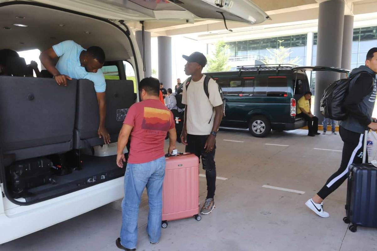 Rougier el más asediado, el percance de Edwin Rodríguez, el tierno momento de Najar y, ¿qué buscaba Marcelo Santos?