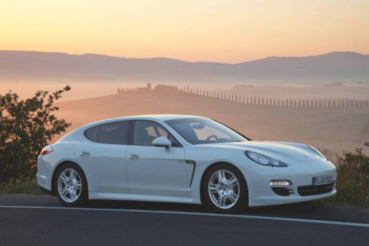 ¡De lujo! La espectacular colección de autos de un crack del Liverpool