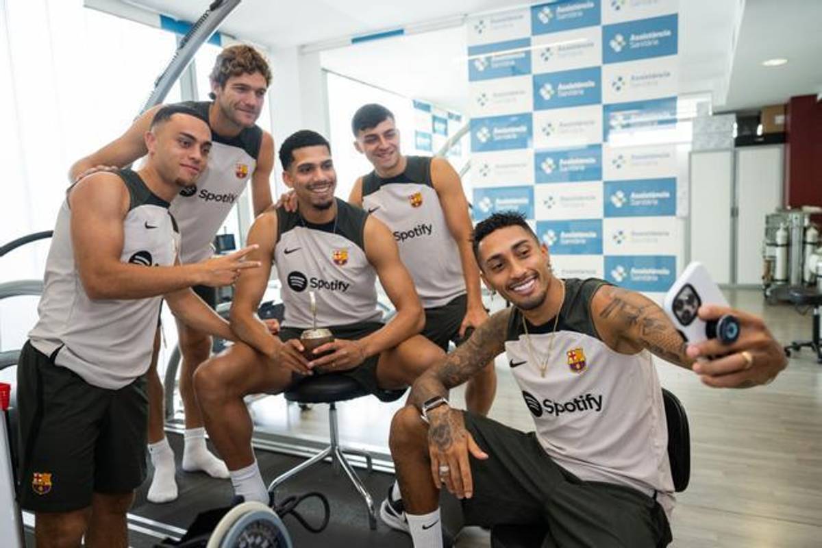 La decisión de Barcelona con Dest y en Real Madrid tapan el “9”: Así inició la pretemporada de los más grandes de España