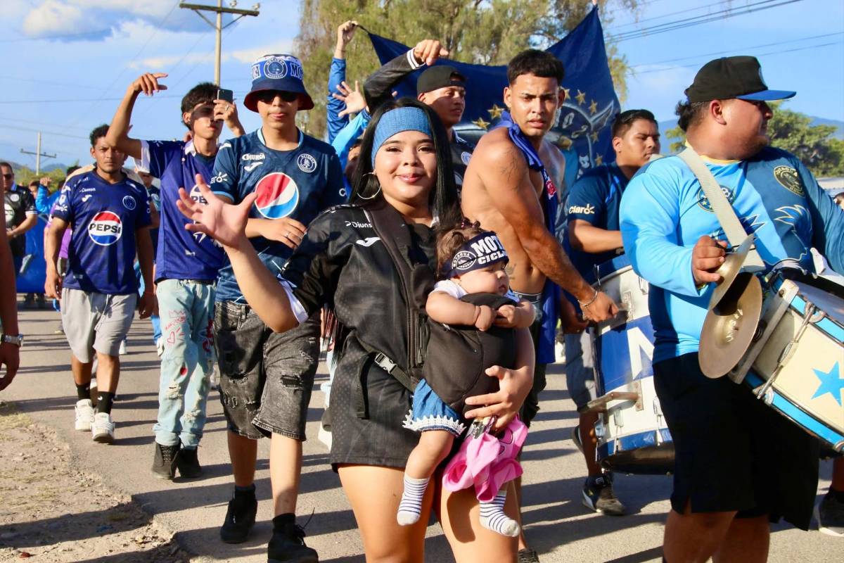 El niño de vidrio en Motagua, reunión de la H y la bella de Independiente