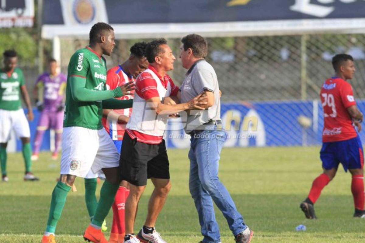 NO SE VIO EN TV: Minutos de terror en el Yankel; Vargas perdió el control al final