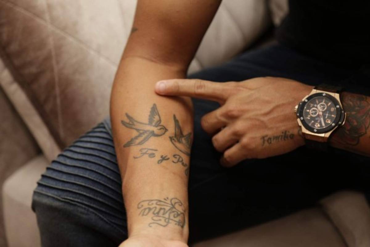 Arnold Peralta se inspiró en el exmadridista 'Guti' para hacerse tatuajes