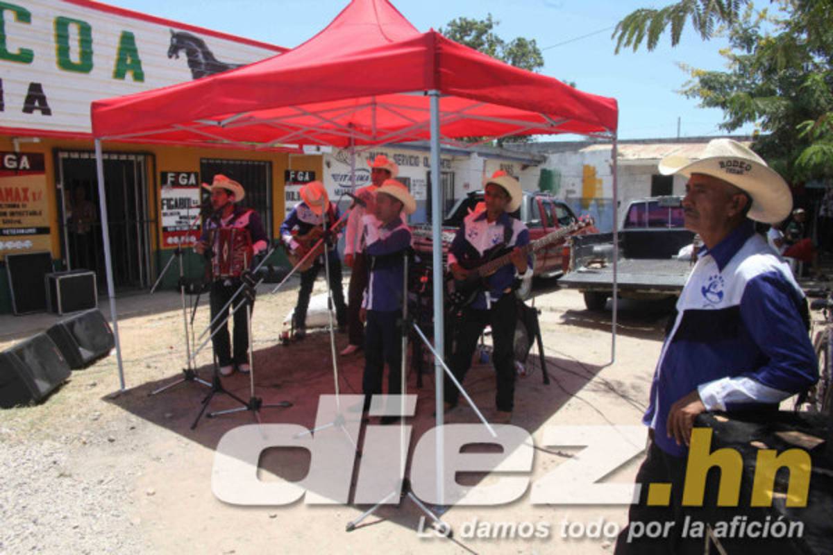 ambiente festivo en Olanchito