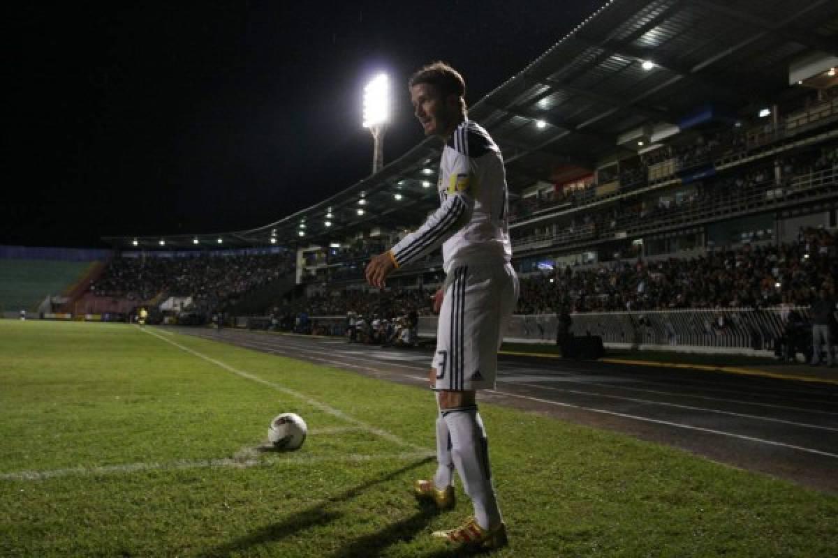 ¡Las mujeres enloquecieron! El día que David Beckham visitó Honduras y el Nacional explotó: ¿a quién regaló su camisa?