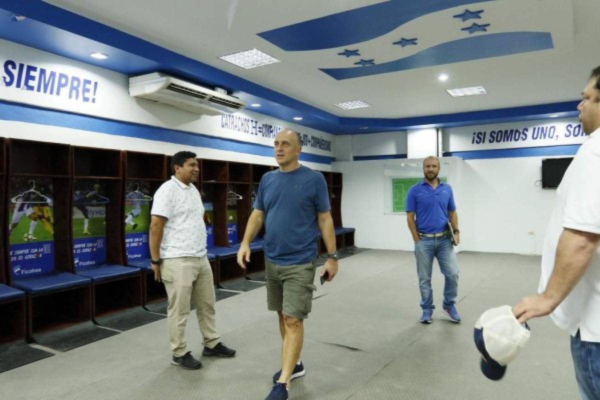 El cuerpo tÃ©cnico de la SelecciÃ³n Nacional visitÃ³ hoy el estadio OlÃ­mpico de San Pedro Sula, casa del combinado catracho en las Ãºltimas eliminatorias - FabiÃ¡n Coito llegÃ³ en compaÃ±Ã­a del asistente tÃ©cnico, Miguel Falero, y del prepararador fÃ­sico, SebastiÃ¡n Urrutia, para inspeccionar las instalaciones- Orlando Linares, administrador del Complejo OlÃ­mpico