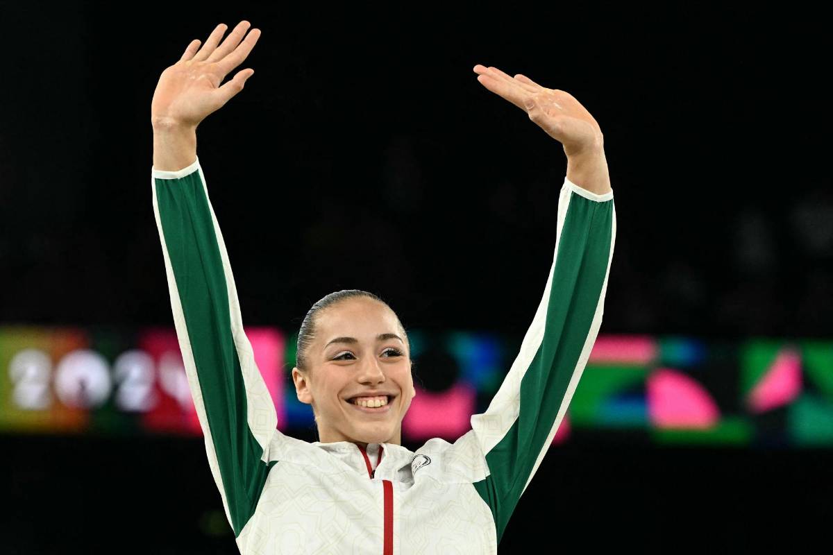 Hizo historia en París 2024: su país la rechazó y terminó ganando el oro con otra nación en Juegos Olímpicos