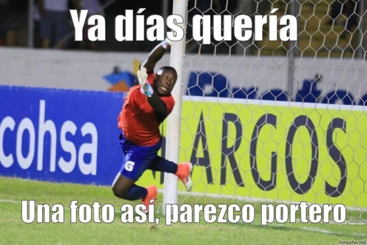 ¡PARA REÍR! Wilmer Crisanto y sus memes por ser portero