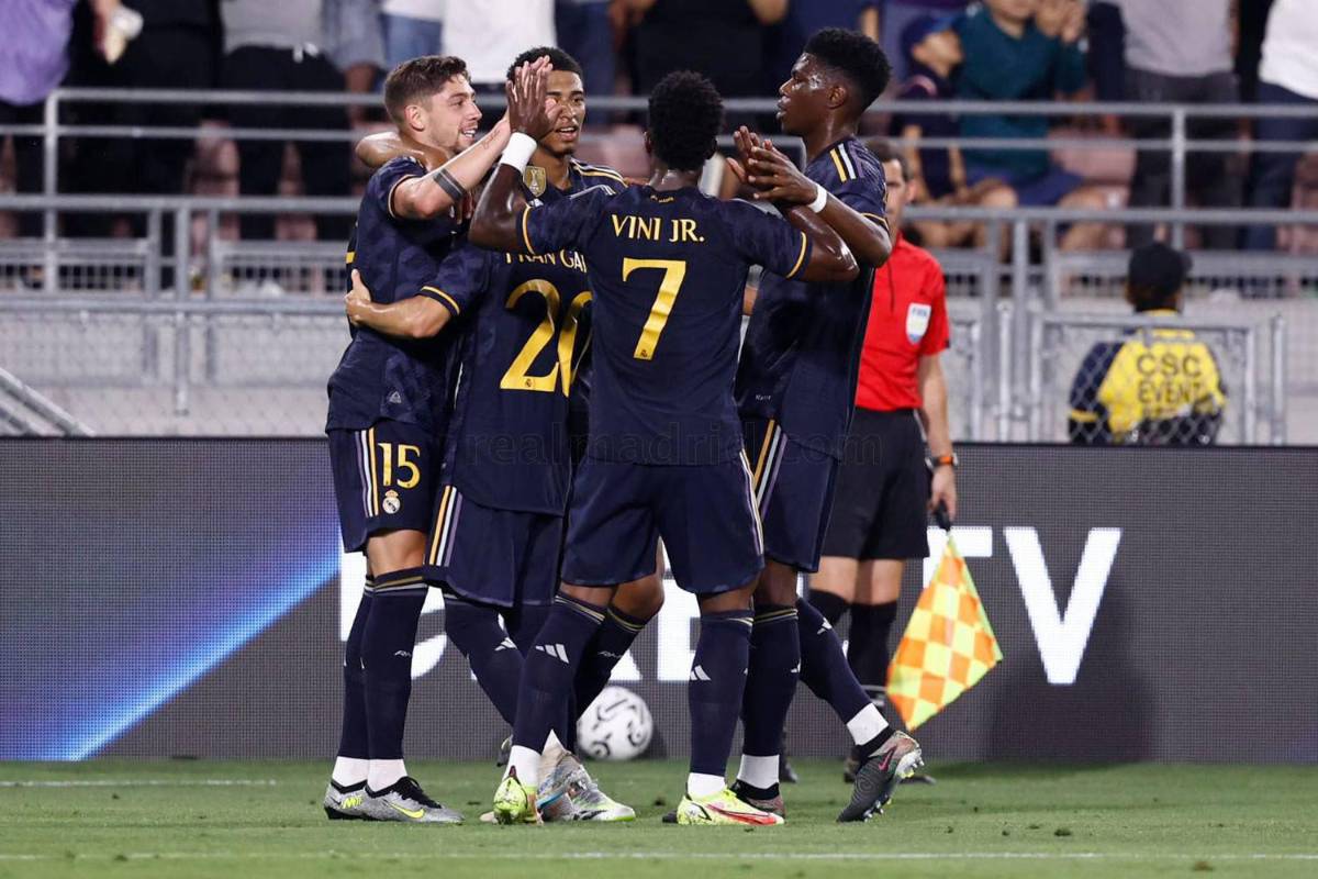 ¡Imperial voltereta! Real Madrid, con doblete de Valverde y otro de Vinicius, se lució con remontada ante el AC Milan en amistoso