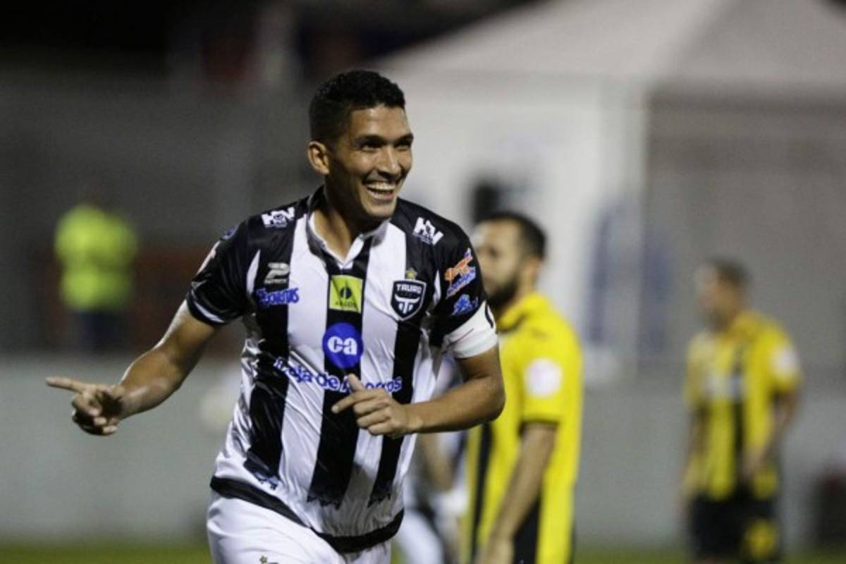 EN FOTOS: Así fue el juego entre Tauro y Real España en Liga Concacaf