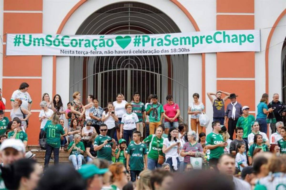 El Chapecoense vibró con sus 'hermanos' de Colombia en la final esperada