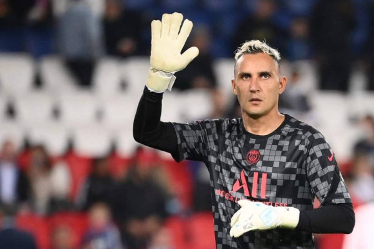 PSG sigue intratable en la Ligue 1 y así fue captado Messi en uno de los palcos; su bonito gesto con una niña