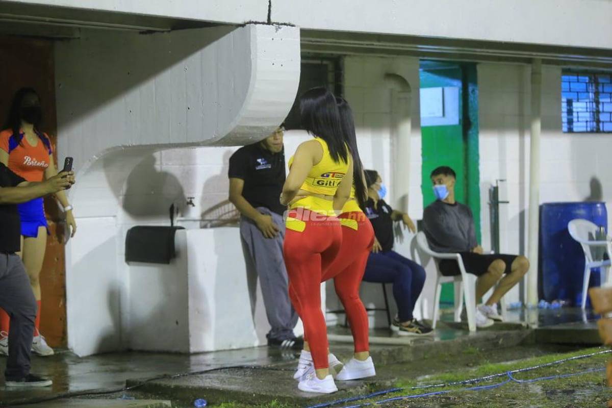 No viste en TV: El debut de Lavallén con Olimpia, hermosas chicas y el “diluvio” en Puerto Cortés