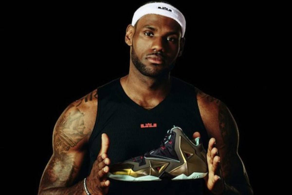 LeBron James : Un 'Rey' rodeado de lujos, viajes y mansiones