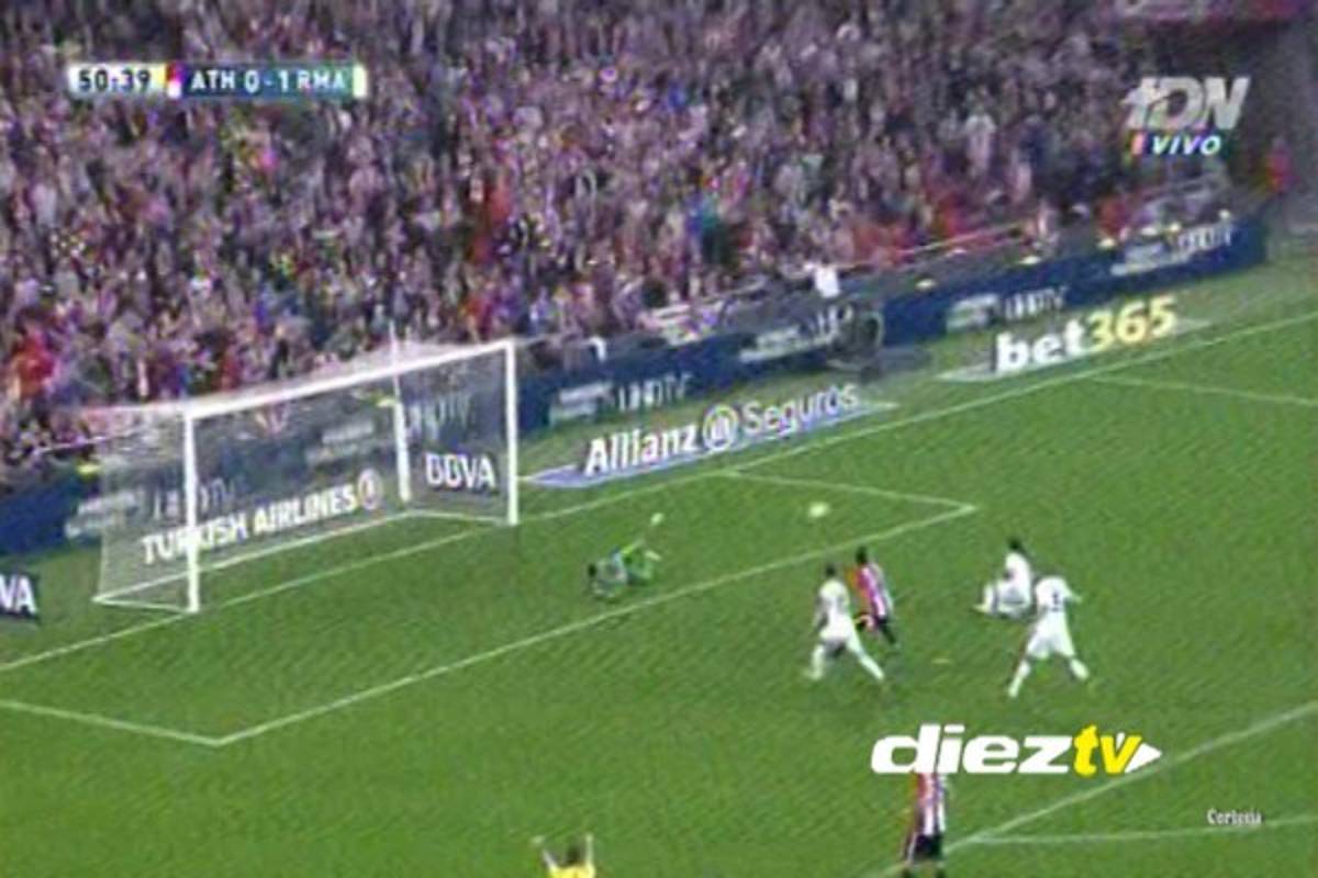 VIDEO: Keylor Navas realiza otra gran atajada y sigue soñando con récord histórico