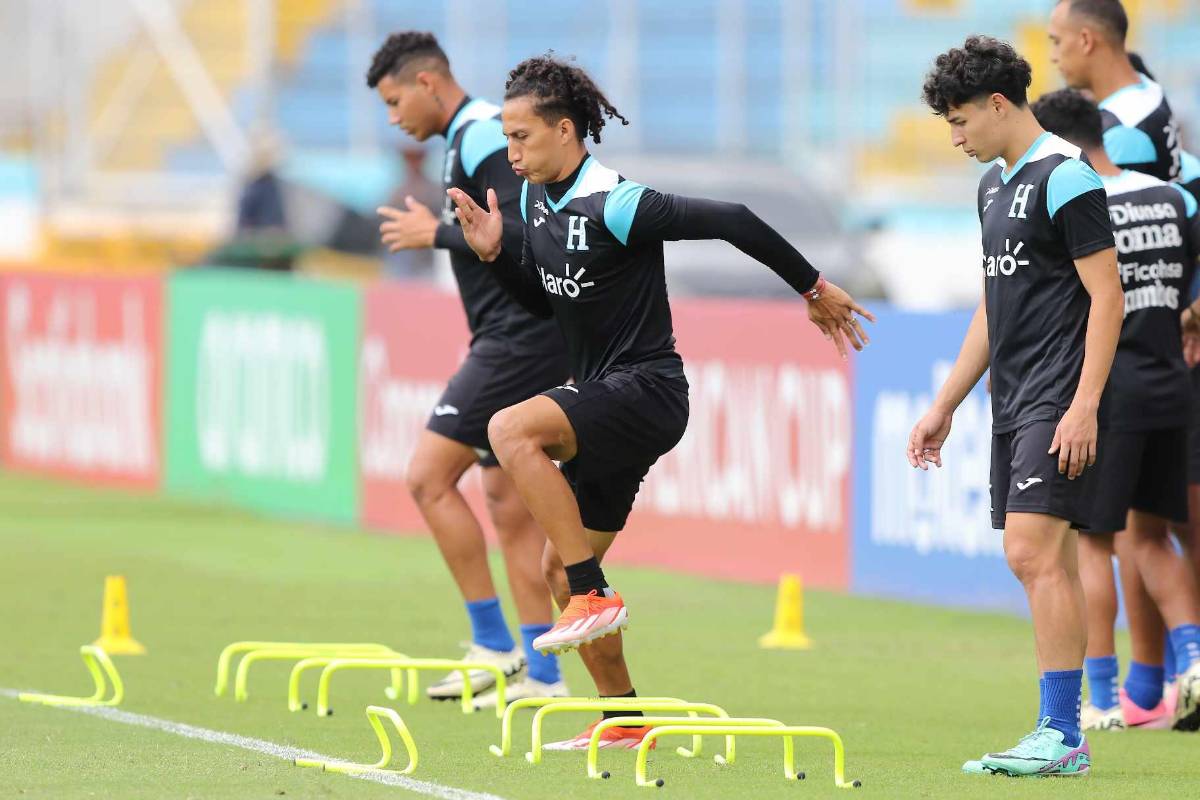 ¿Buba o Menjívar? Rueda pule su listado, el nuevo portero de la Selección; así cerró el morfociclo en el estadio Nacional