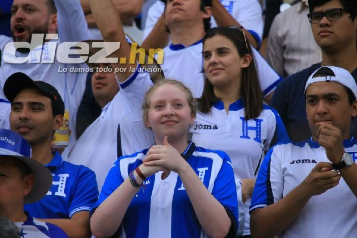 Las otras bellezas hondureñas que robaron corazones en el estadio Olímpico