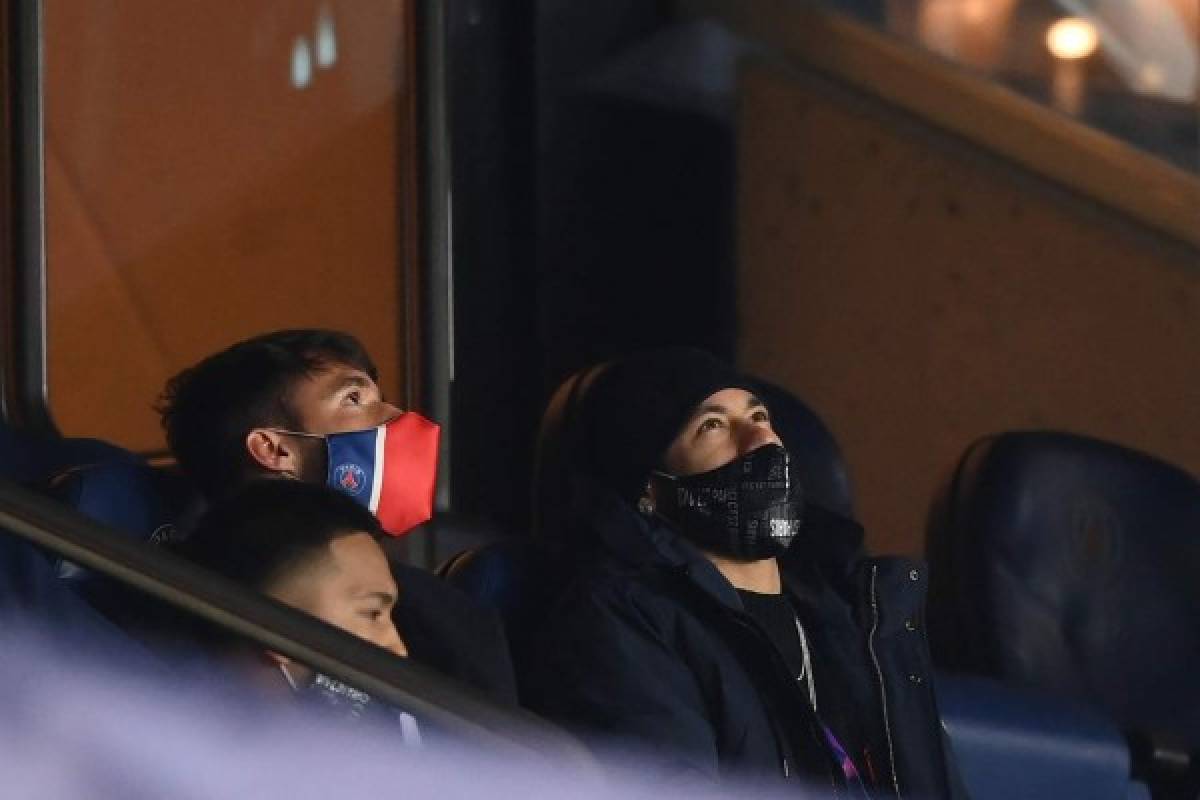 Di María consoló a un devastado Messi; Mbappé sorprendió al final y la imagen viral de Keylor Navas