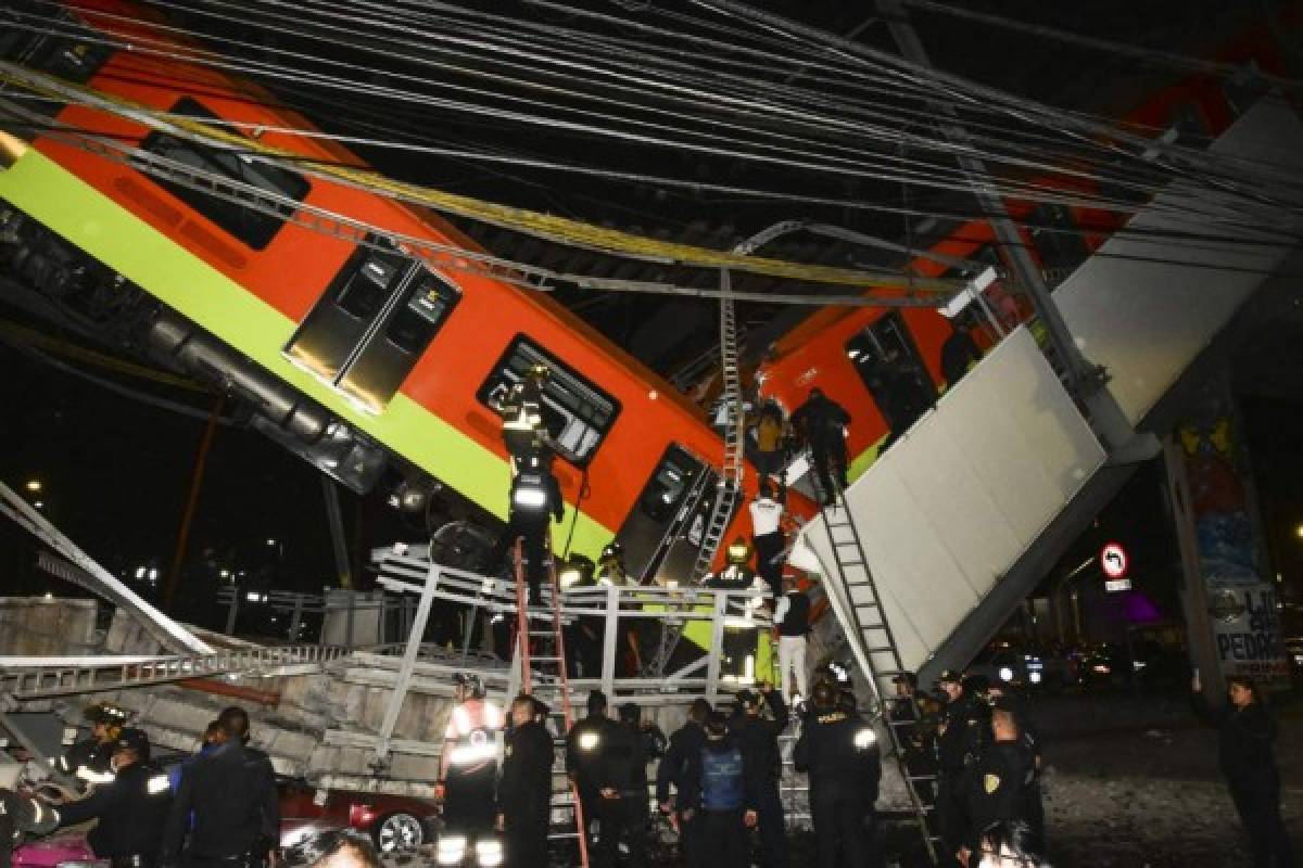 Horror en México: las dramáticas imágenes del terrible accidente de tren que deja más de 20 muertos