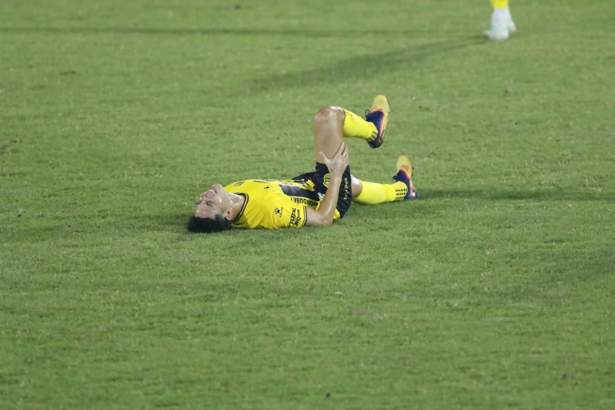 Polémicas, lesiones, tecnología y zafarrancho; así se vivió la actividad del fútbol en Semana Santa