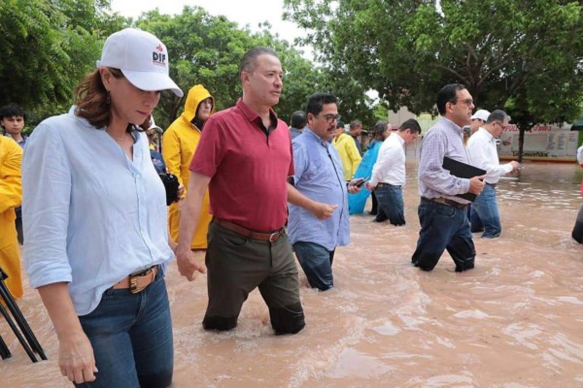 Fuerte tormenta en Culiacán causa estragos e inunda el estadio de Dorados